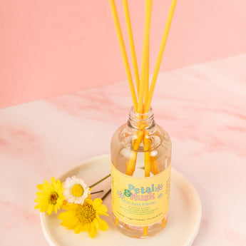 Daisy Petal and Musk Reed