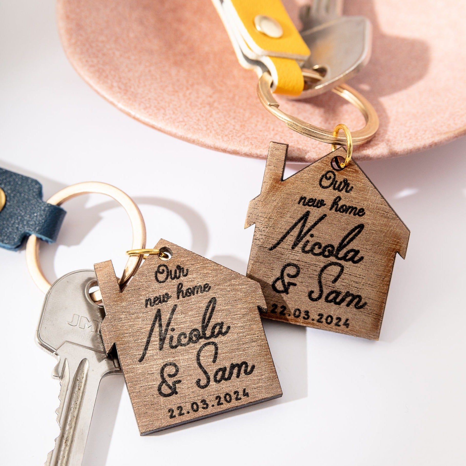 His And Hers Retro New Home Keyring Gift Set