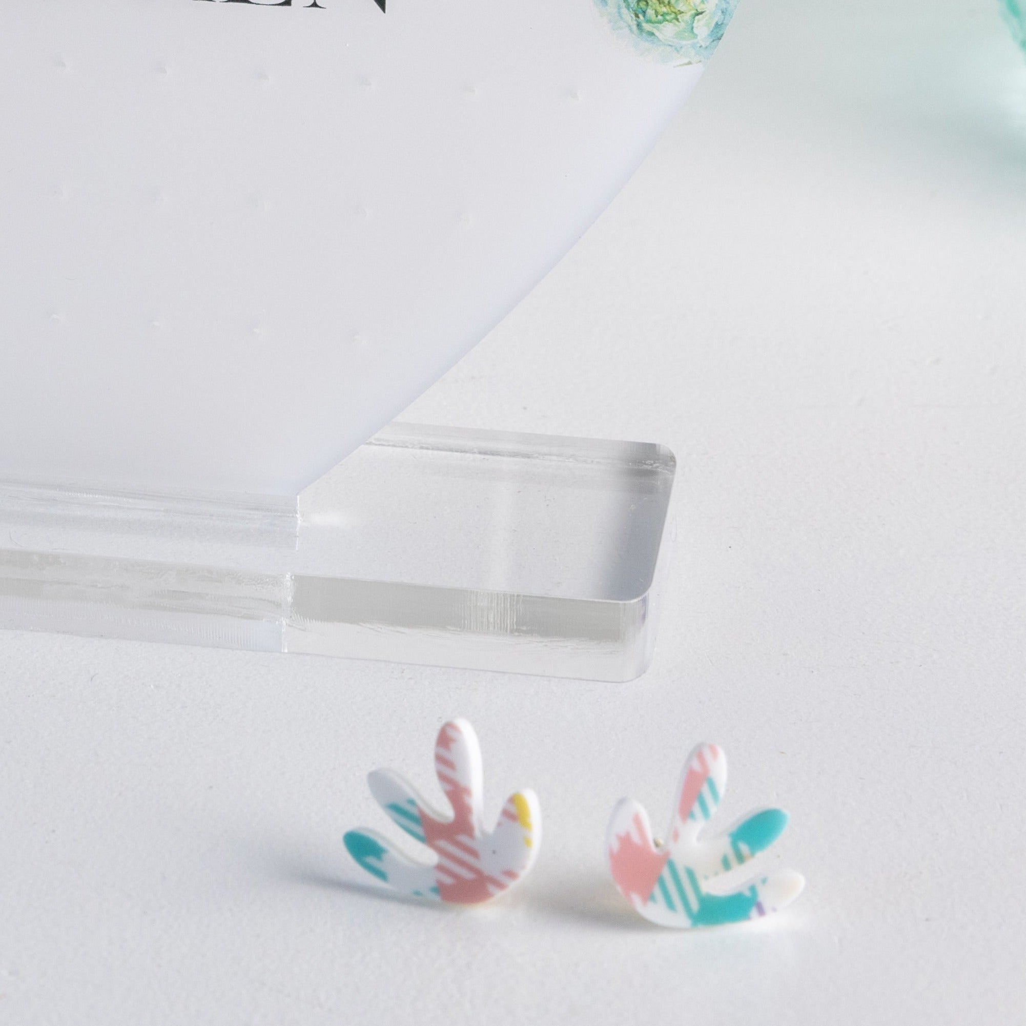Sterling Silver Small Leaf Shaped Gingham Acrylic Studs