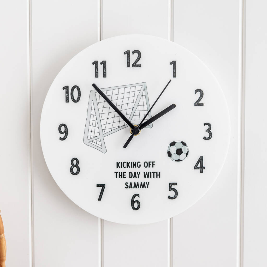 Personalised Sports Football Themed Clock – Gifting Knot
